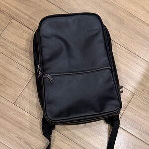 Samsonite Classic Black Men's Backpack - NWT